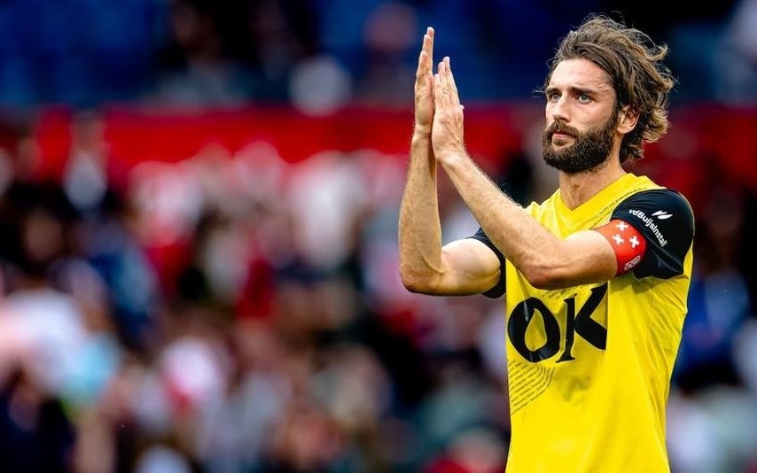 首节表现往 首节表现往